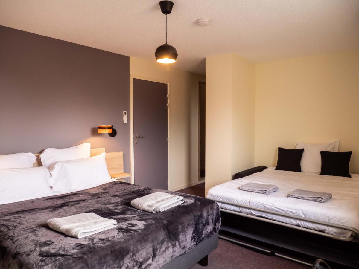 Logis Hotels Le Saint Pierre Moncoutant Exterior foto